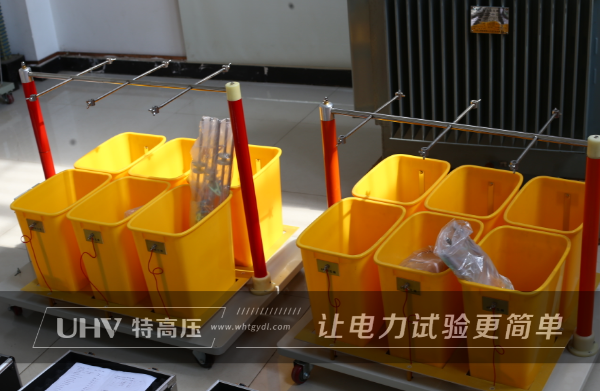 重慶老軍工企業(yè)定制特高壓電力絕緣靴測試儀一批!(圖2) 重慶老軍工企業(yè)定制特高壓電力絕緣靴測試儀一批!(圖2)